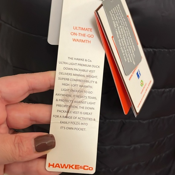 Hawke & Co NWT Down Packable Black Vest size Large - Picture 6 of 8